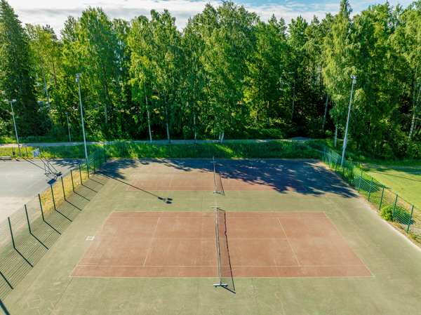 Kuva toimipisteestä: Vesalan liikuntapuisto / Tenniskenttä 2