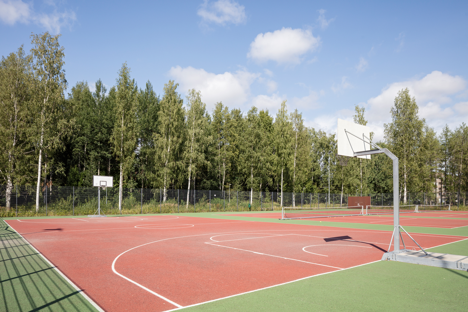 Kuva toimipisteestä: Ala-Malmin liikuntapuisto / Koripallokenttä
