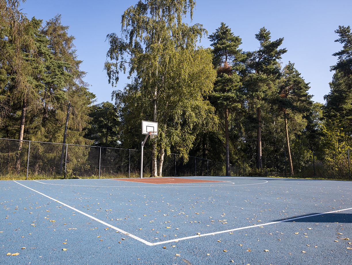 Kuva toimipisteestä: Uimastadion / Yhden korin koripallokenttä
