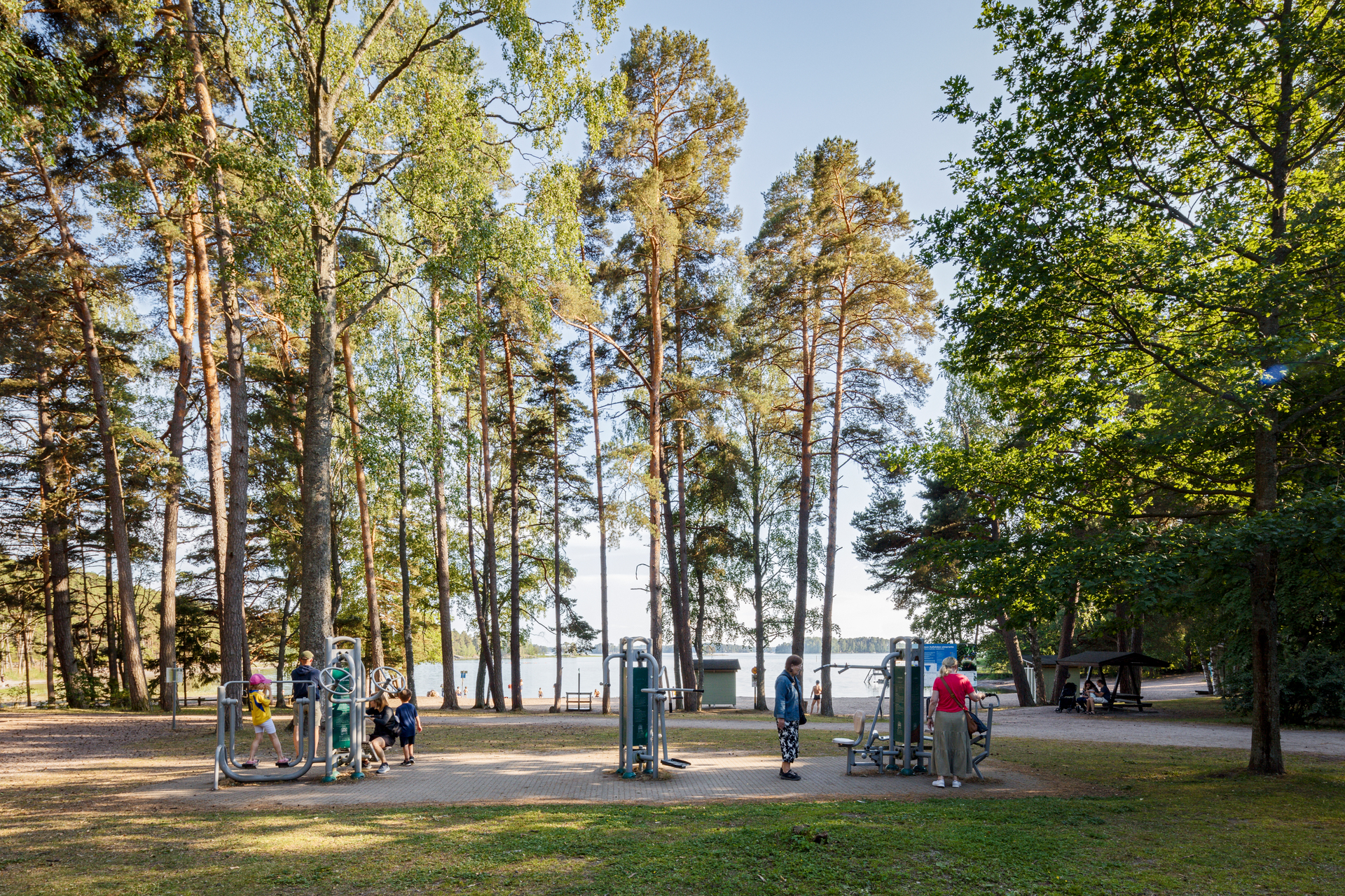Kuva toimipisteestä: Ison Kallahden uimaranta / Ulkokuntoilupaikka