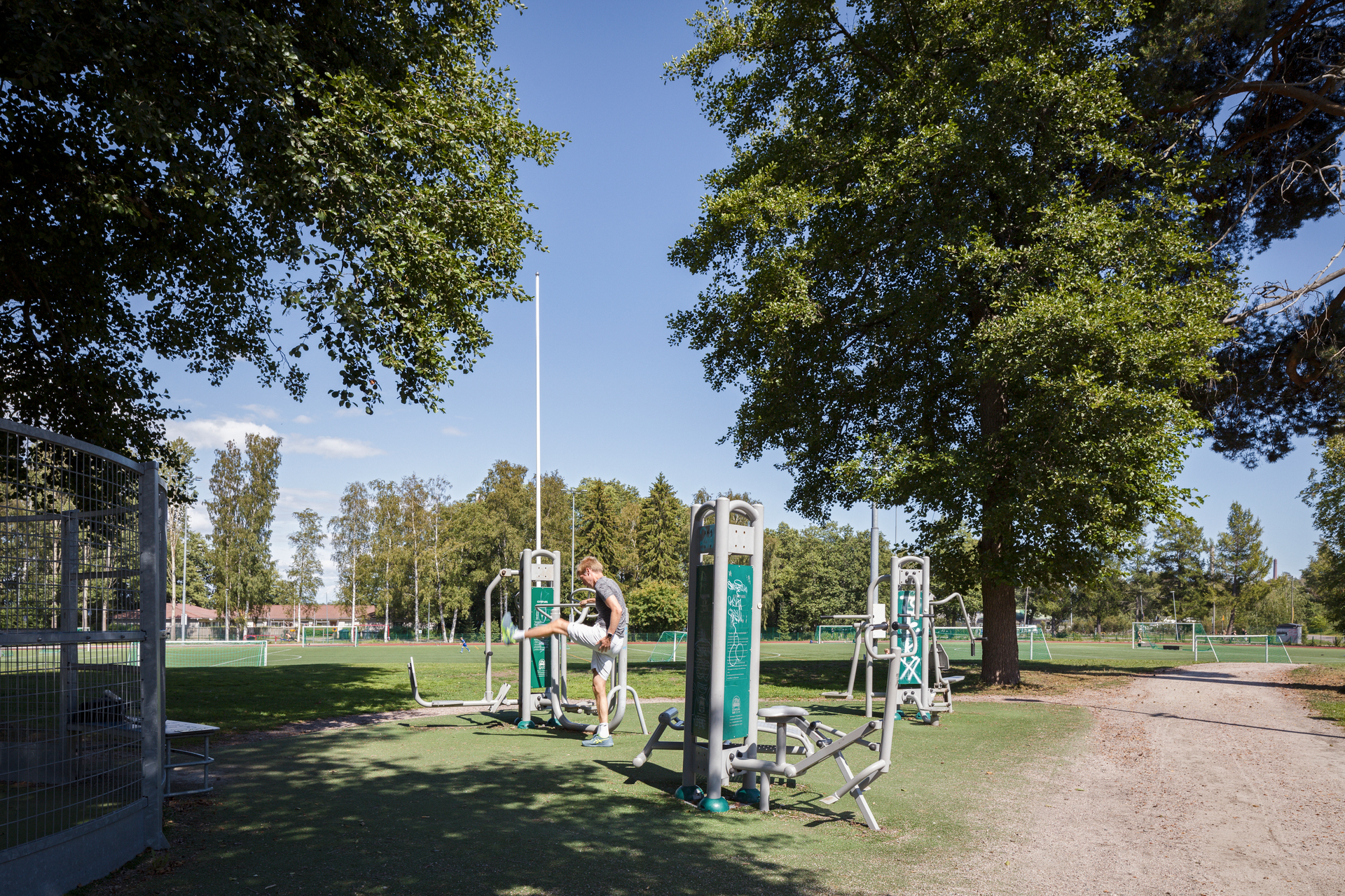 Kuva toimipisteestä: Lauttasaaren liikuntapuisto / Ulkokuntoilupaikka (GymPark)
